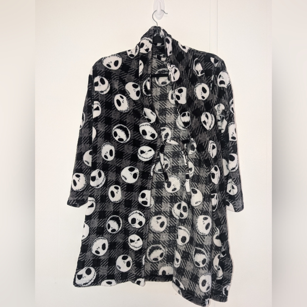 Disney Black and White Nightmare Before Christmas Robe